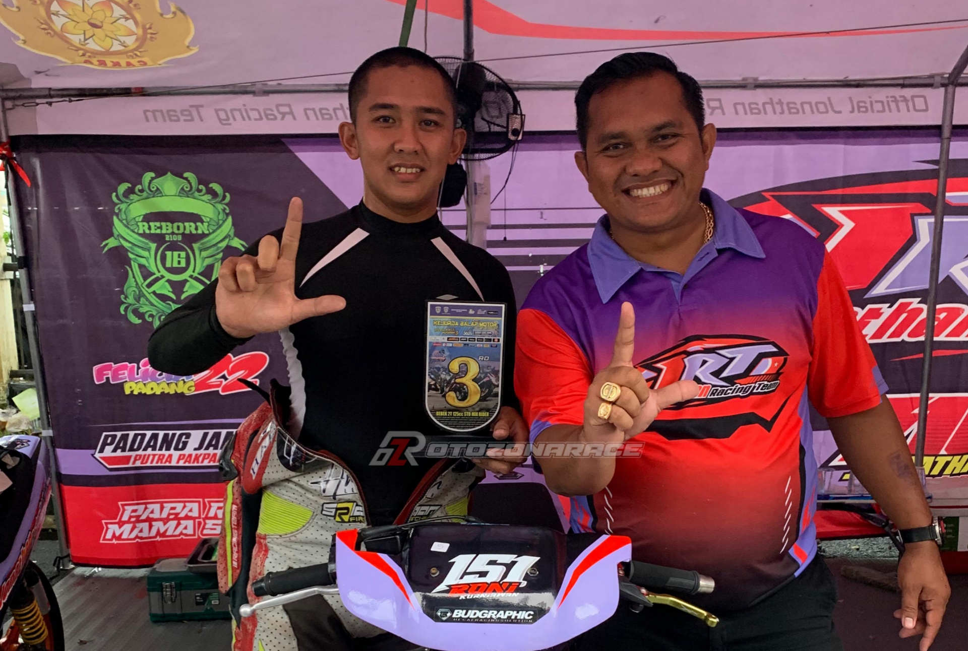 Jonathan Racing Team Torehkan Podium Perdananya Pada Kelas Bebek Di Kejurda Jabar 2025