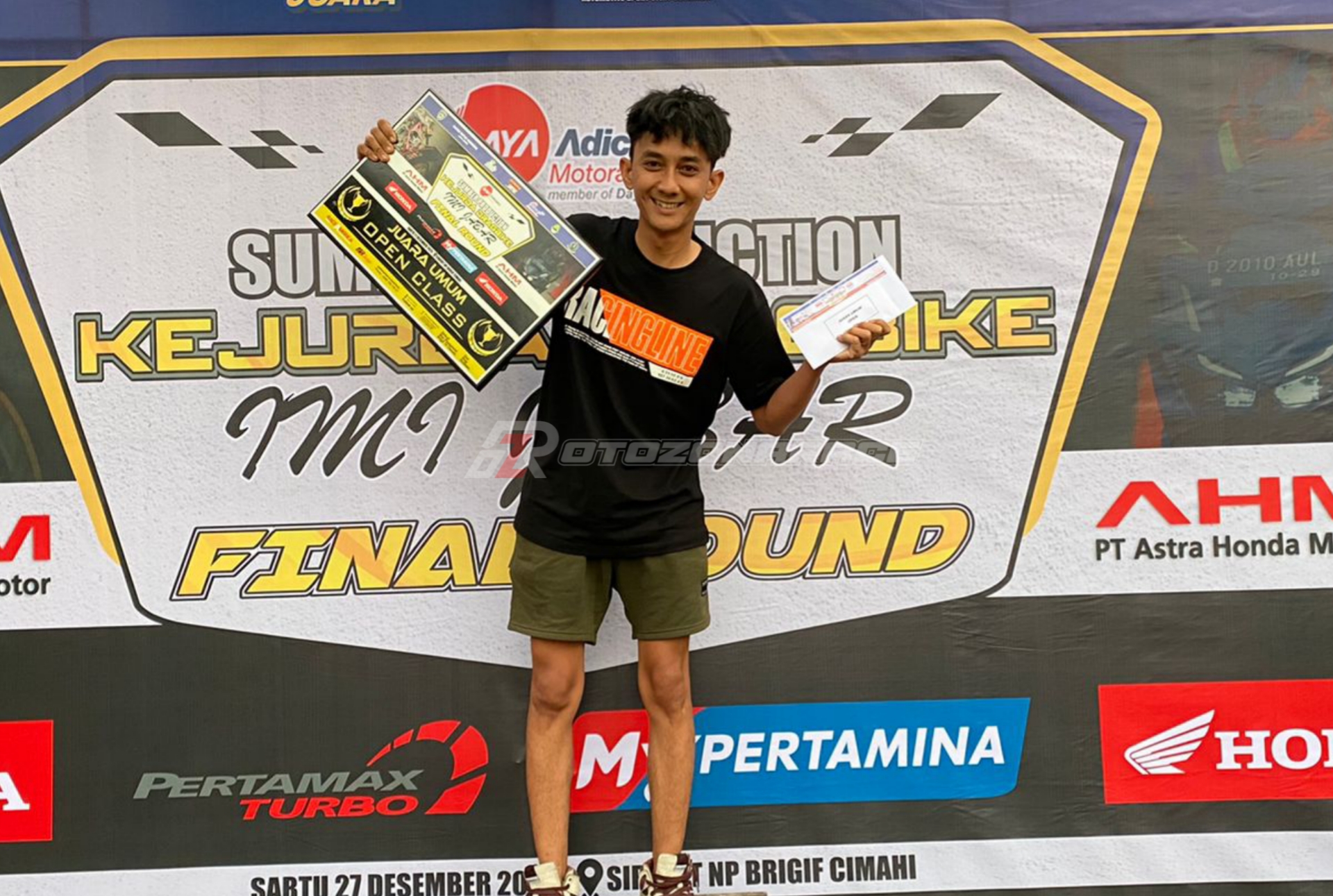 Asep Robot Sukses Raih Juara Umum Kategori Open Di Final Sumber Production Kejurda Dragbike Jabar 2025