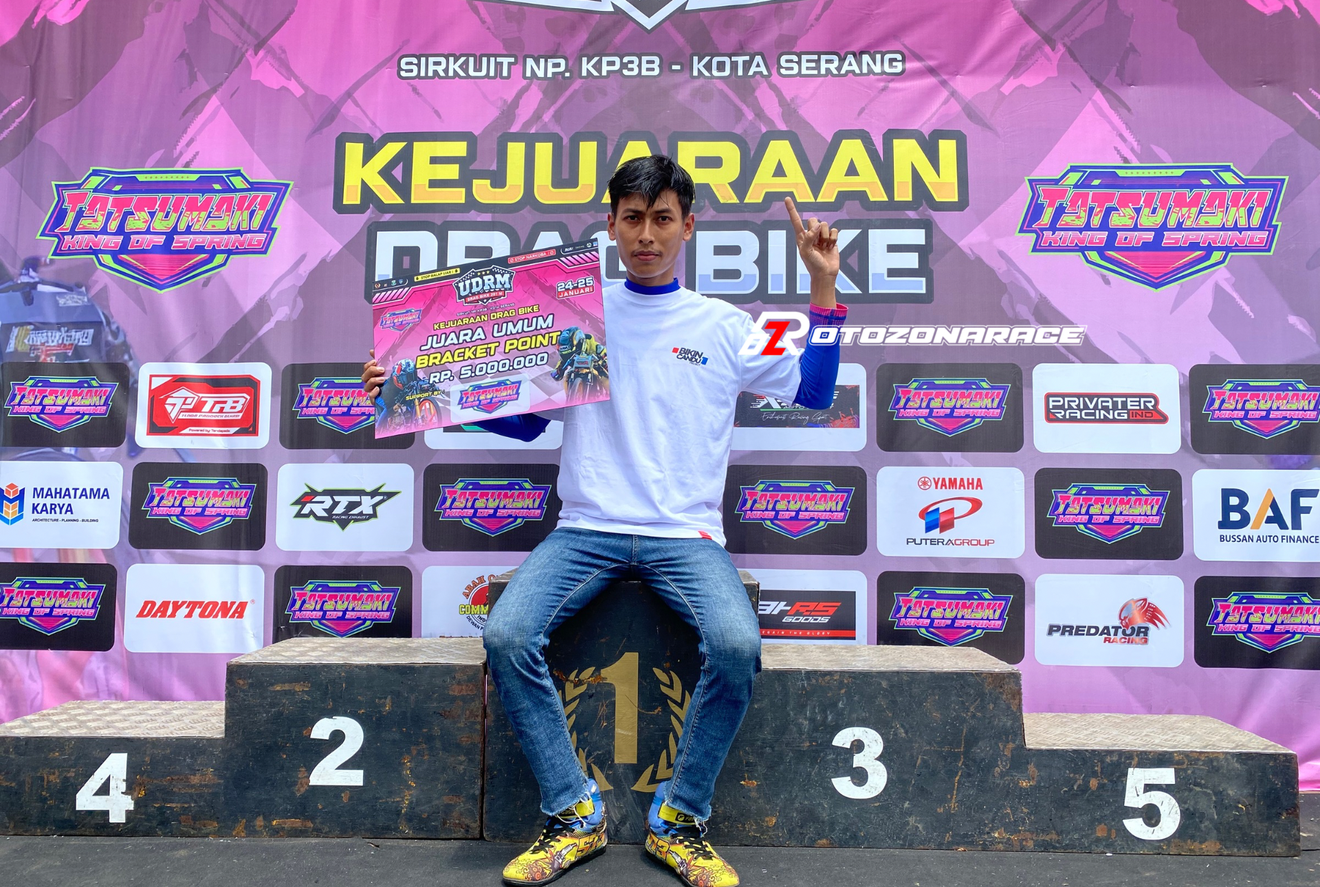 UDRM DRAGBIKE 201M Serang : Konsisten Podium, Anggi Araski Sabet Juara Umum Kategori Bracket